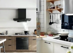 Mở cửa hay đóng kín khi bật máy hút mùi? Sai lầm nhiều gia đình mắc phải khiến bếp vẫn ám mùi