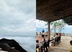 Ghé thăm ngôi làng trên chín tầng mây