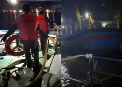Tàu cá bị phá nước trên vịnh Đà Nẵng, 10 thuyền viên phát tín hiệu cầu cứu
