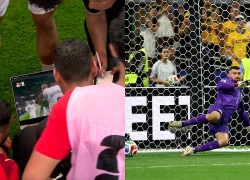 Đối thủ của Messi có màn "mang tài liệu vào phòng thi" viral nhất World Cup: Mở laptop "học lỏm" Mbappé ngay trước loạt sút luân lưu