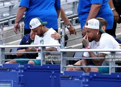Neymar ôm hôn bạn gái nóng bỏng trên khán đài, được gia đình an ủi sau cú sốc Brazil dừng bước ở World Cup 2026