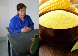 Trộn bột ngô, bột sắn và chất tạo màu để làm tinh bột nghệ giả
