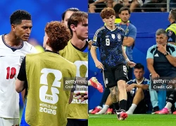 Bị "cậu Be" Bellingham tát vào đầu sau bán kết World Cup, "gã ngổ ngáo" của Argentina là ai mà khiến Chelsea chi đậm chiêu mộ?