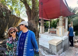 Xót xa nam NSND đình đám lặng lẽ xây mộ cho vợ vừa qua đời: "Anh lại xây ngôi nhà mới cho em"