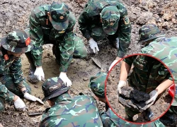 Xót xa tìm thấy thêm 17 liệt sĩ tại Công viên Lê Thị Riêng, nâng tổng lên 227 bộ