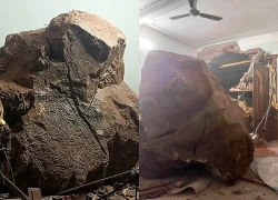 Đá lớn lăn thủng nhà dân ở Lạng Sơn