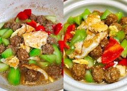 Tạm quên mướp luộc hay xào đi, tôi gợi ý nấu cùng 2 nguyên liệu đơn giản nhưng hương vị nâng tầm đẳng cấp