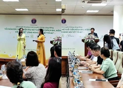Chăm sóc sức khỏe phụ nữ tuổi trung niên: Từ điều trị bệnh sang chủ động phòng ngừa