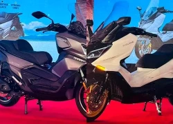 Cyclone RT2S 2026: Tay ga 247cc đậm chất touring, trang bị ngập công nghệ