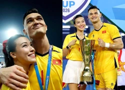 Hoàng Oanh và Patrick Lê Giang hôn nhau tại Mỹ Đình, chính thức công khai hẹn hò