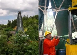 Mỏ vàng 300 tấn dưới lòng đất, dân làng biết từ 30 năm trước vẫn hờ hững