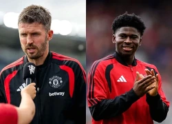 Carrick có thể tạo bộ ba tiền vệ mới cho MU