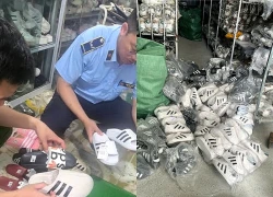 Người đàn ông ở Hà Nội bán giày Nike, Adidas giả, quảng cáo 'hàng fake chất lượng'