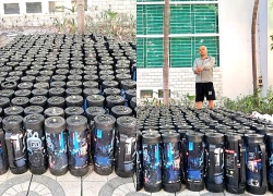 Thủ đoạn giao dịch trên chiếc xe tải chở đầy bình "khí cười"