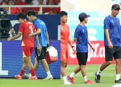 Văn Vĩ dính chấn thương gì mà lỡ hẹn FIFA ASEAN Cup?