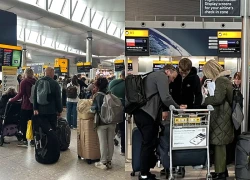 Mỹ: TSA cho phép tiễn hành khách tại cổng lên máy bay ở một số sân bay