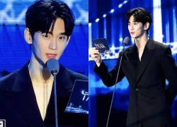 Kim Soo Hyun lần đầu tái xuất trên sân khấu sau lùm xùm, thần thái gây sốt
