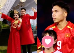 Cầu thủ thay thế Quang Hải ở ĐT Việt Nam: Vừa cưới cô chủ tiệm vàng, đang đi du lịch thì được gọi lên tuyển