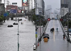 Đường phố hóa sông, Bangkok ban bố tình trạng thảm họa